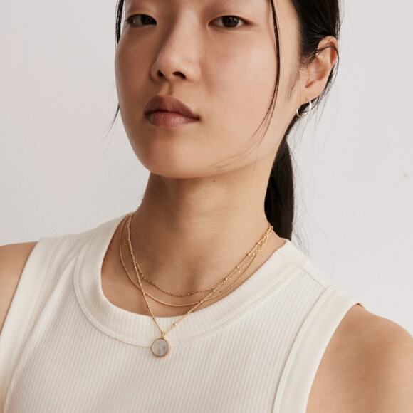 Madewell Mother of Pearl Dainty Layered Necklace Set 3-Pack Vintage Gold NWT - Picture 2 of 12